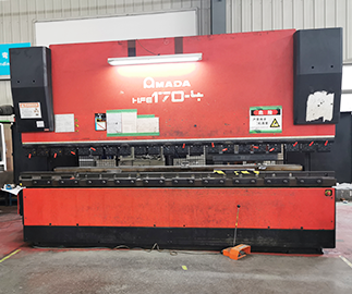 Máquina remachadora a presión